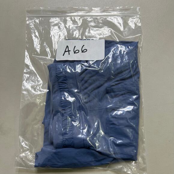 Lululemon Women’s Blue Drawstring Athletic Shorts Size 4 Lightweight gym workout - Picture 12 of 13